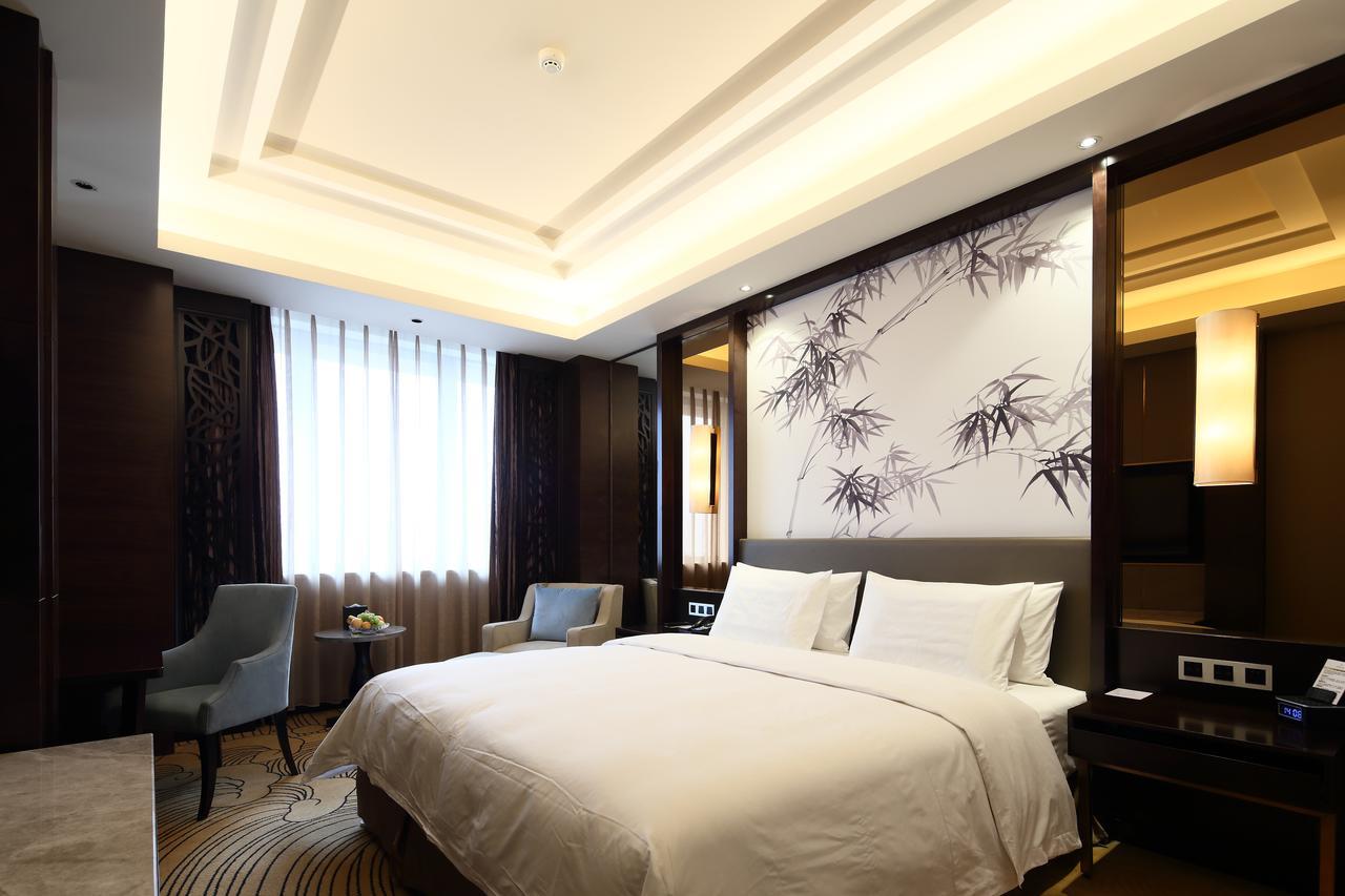 Jinan Luxury Blue Horizon Hotel 外观 照片