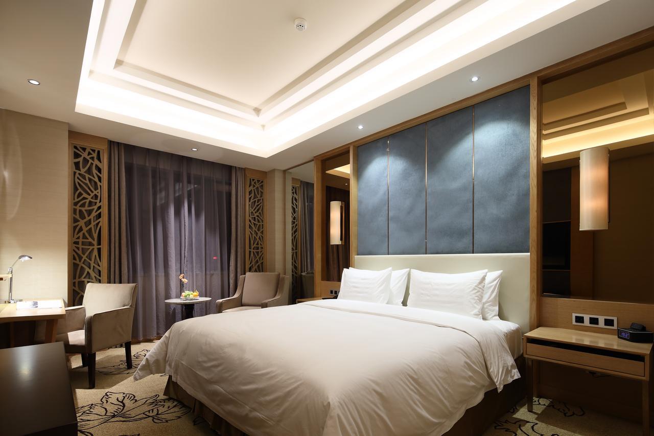 Jinan Luxury Blue Horizon Hotel 外观 照片