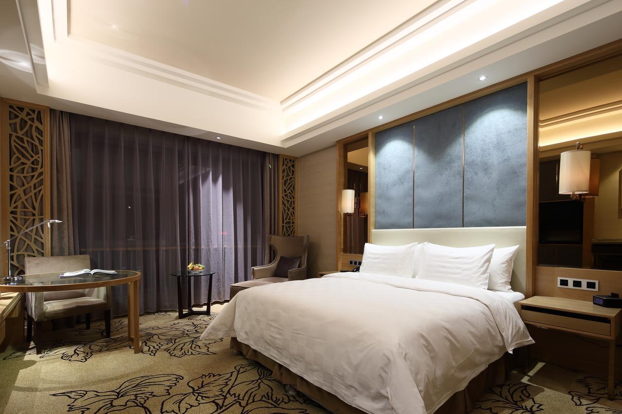 Jinan Luxury Blue Horizon Hotel 外观 照片